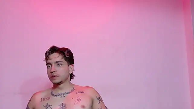 AliceandMax XXX чат на живо