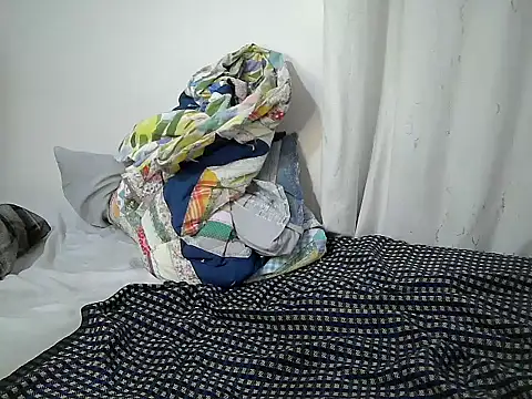 Ambitious_ Chat XXX in diretta