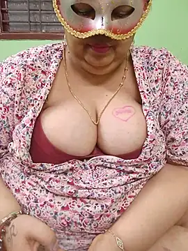 Tamil-mayasri's Live XXX Chat