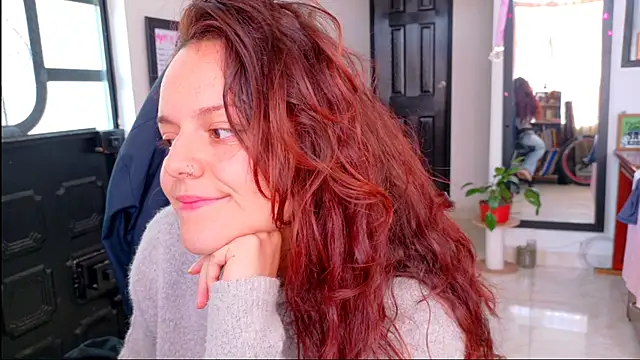 Scarletleon77 Live XXX Chat
