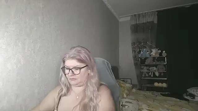 Diana_49 Webcam Show
