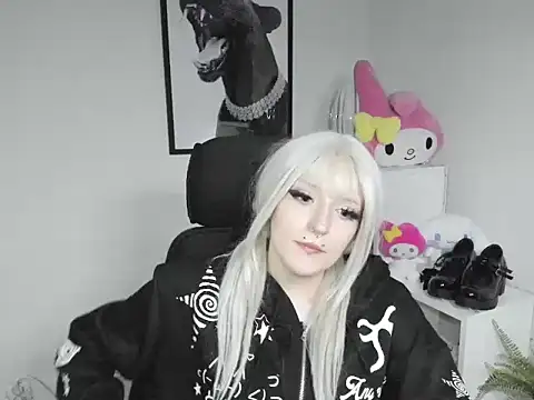 NikaDream élő XXX-chatje