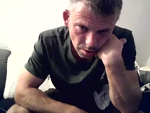Cambitchboy's Live XXX Chat