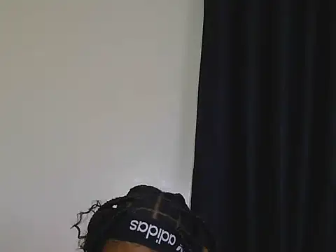 prettyyT Live XXX Chat
