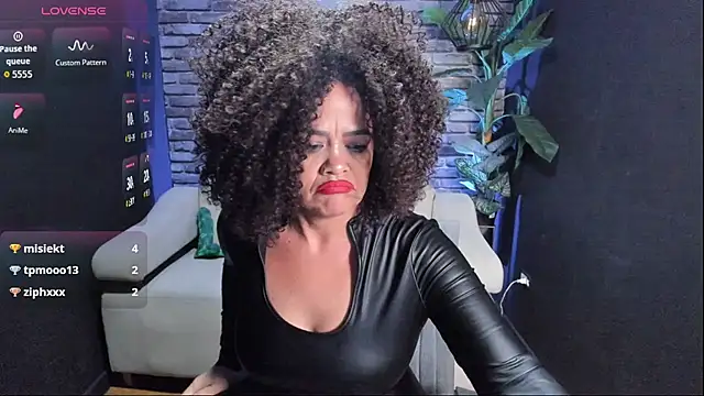 Chat XXX ao vivo de jena_derboo