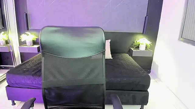 red-meggann Live XXX-Chat