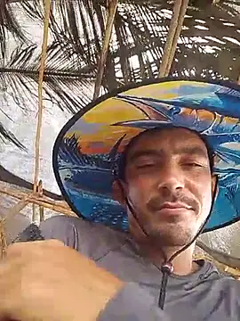 Show modela carloscirce88 na web-kameri