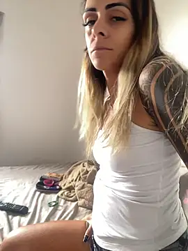 sabrinaneves' Live XXX Chat