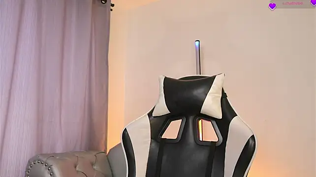 Velvet_Raze Chat XXX live