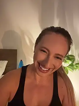 Chat +18 de EvaRyen_ ao vivo