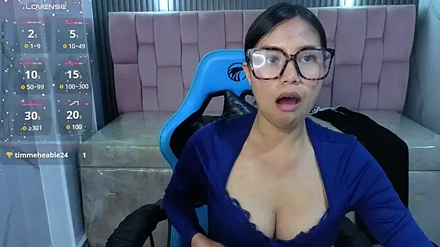 Eimy18_b's Live XXX Chat