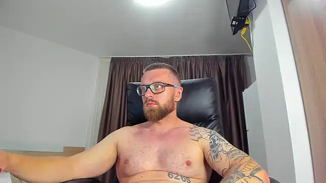 Онлайн чат XXX Findom_guy