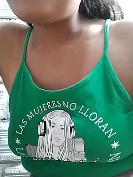 Karin_39 লাইভ XXX চ্যাট