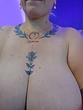 natalygolden69 Live XXX Chat