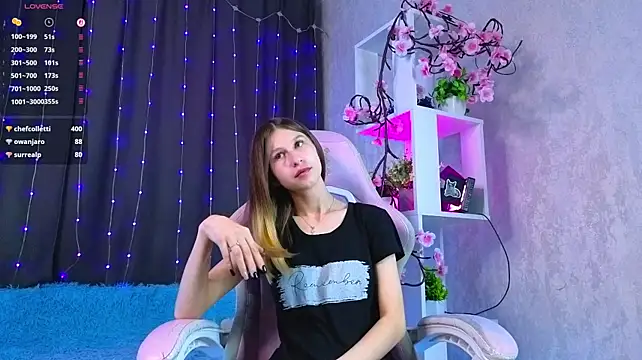 ChristiaHorde's Live XXX Chat
