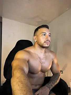 FreszX live XXX chat