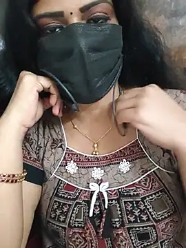 soundharya_tamil's Webcam Show