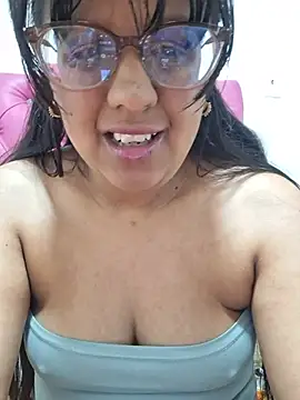 ZaidaWet Adlı Modelin Canlı XXX Sohbeti