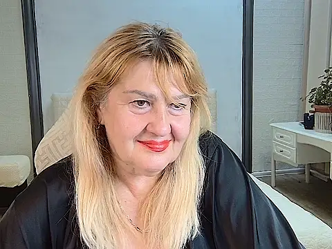 EmmaEllison Webcam-Show