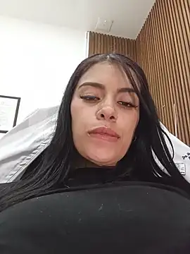 Nathaly_12のウェブカメラショー
