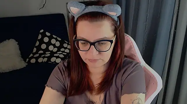 Milaniya_Poolys' Live XXX Chat