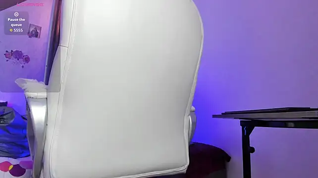 Mia_Dreaam's Webcam Show