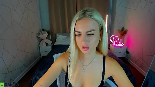 Silen_Tori Chat XXX in diretta