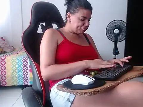 Czat XXX na żywo – Adriana_0312