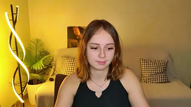 MilanaRare Live XXX-Chat