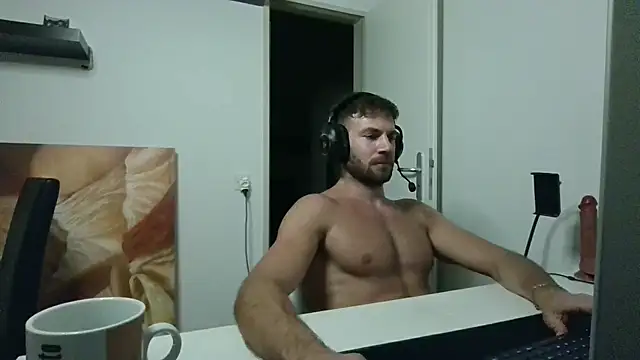 alpha-hunk XXX чат на живо