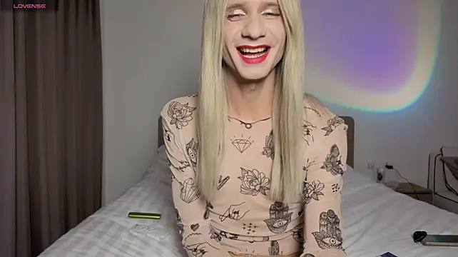 عرض كام huge_vee