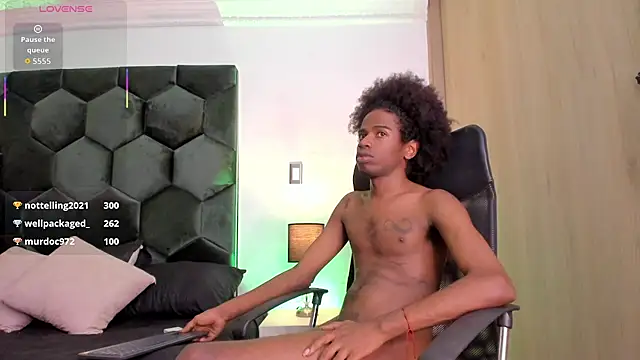 AllexJacob XXX чат на живо