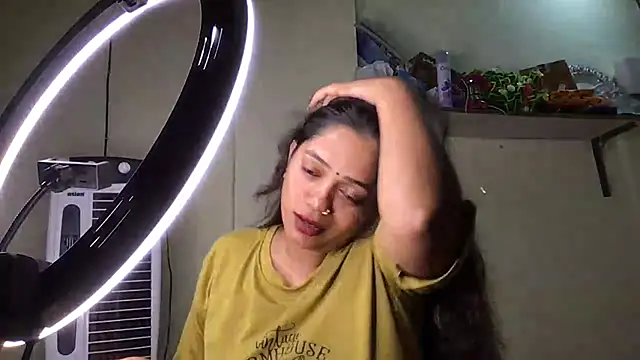 Bmw_dashingblack Live XXX Chat