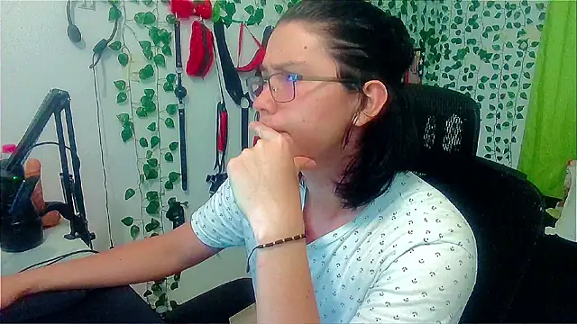 Czat XXX na żywo – Andy_gray