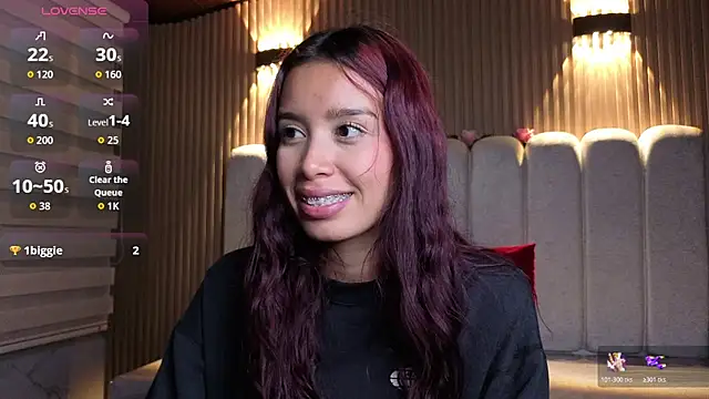 _Mia_Evans_1's Live XXX Chat
