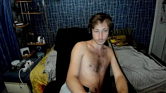 XXX chat uživo modela CuteBoy228