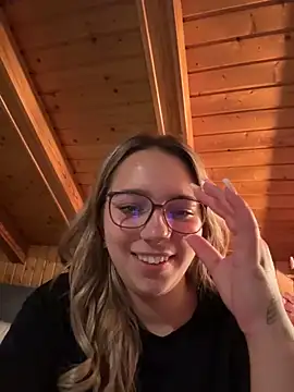 Naomi-Klein Webcam Show