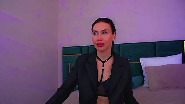 KaylaMous: онлайн-секс-чат
