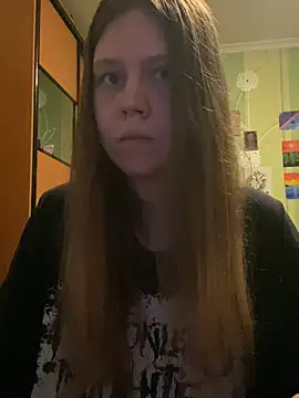 MidnightEvee's Webcam Show