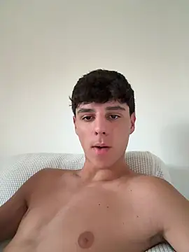alexbebe34 – webcam-show