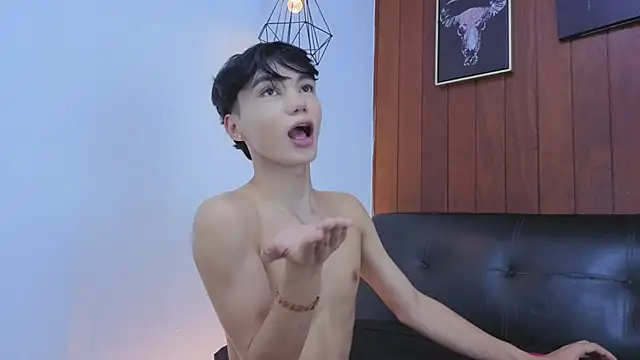 عرض كام JULI_RICO1