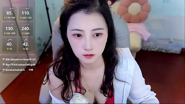 summer_uu Live XXX Chat
