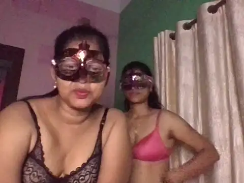 Kavya17's Live XXX Chat