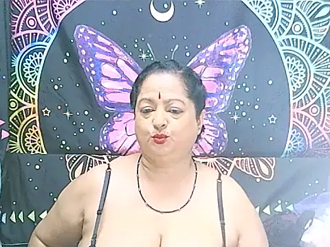 Chat XXX en directo de matureindian