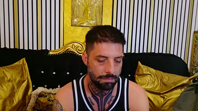 TommyDum Chat XXX in diretta