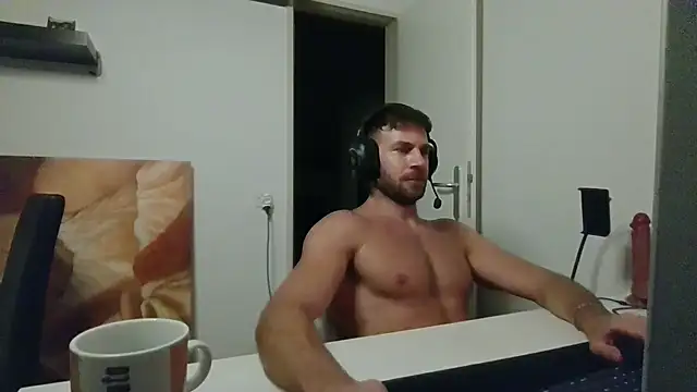 alpha-hunk Live XXX-Chat