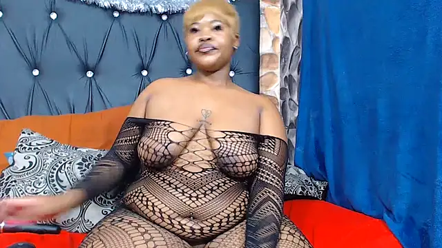 BadAss_Bee Chat XXX live
