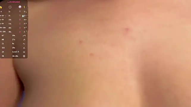 Chat +18 de Juuulia_ ao vivo