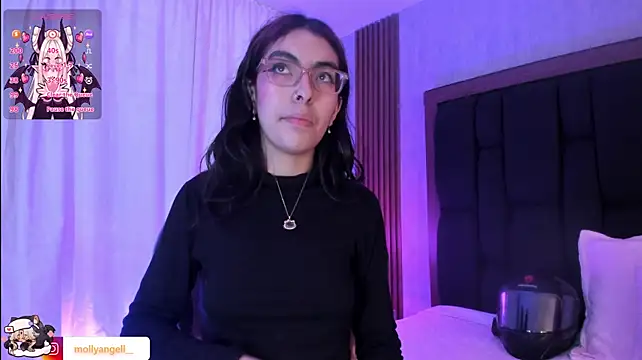 Molly_A Live XXX Chat