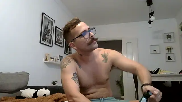yanick931n Live XXX chat